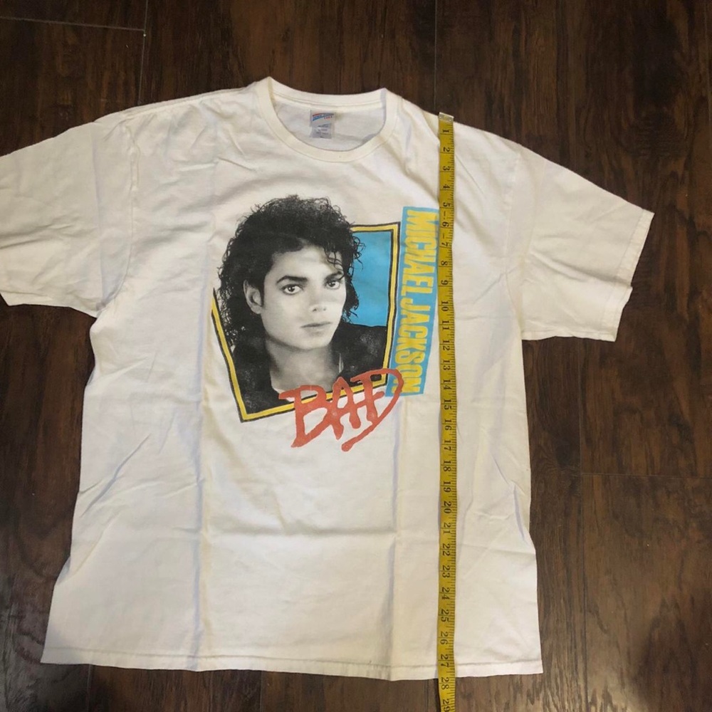 RARE Vintage Michael Jackson Bad King of Pop Concert Tour Graphic Tee TShirt 90s - Picture 5 of 5